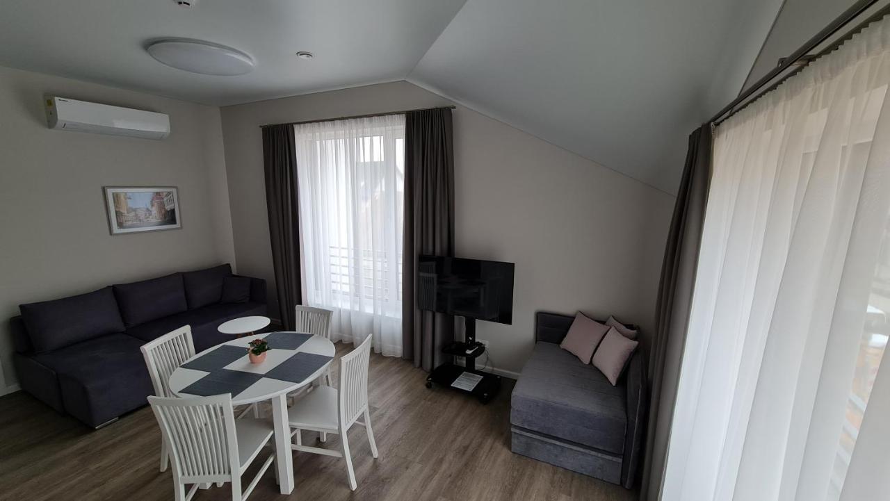 Green Hill Apartments Kaunas Esterno foto